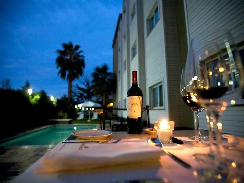 Hathor Hotels Mendoza グアイマレン