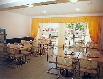 Hathor Hotels Mendoza グアイマレン